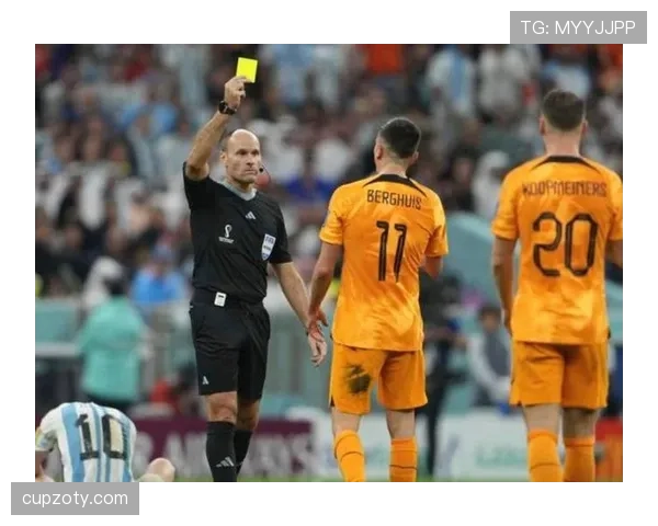 不当行为判罚：黄牌与红牌的关键判定条件