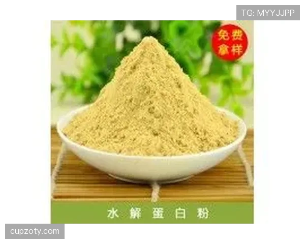 覃海洋家的冰箱里塞满蛋白粉，连饮料都是按克称着喝的